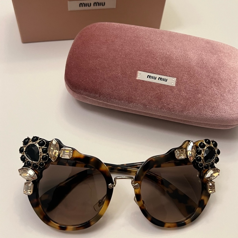 MIU MIU RUNWAY EYEWEAR | Crystal Jewel Embellished 🇮🇹 - Picture 6 of 6